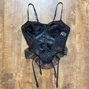 Vtg Y2K Black Babydoll Corset Bustier Top w Garter Straps Sz Large Satin Lace